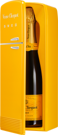 Veuve Clicquot Le Fridge Gift Box Yellow Label Brut Champagne
